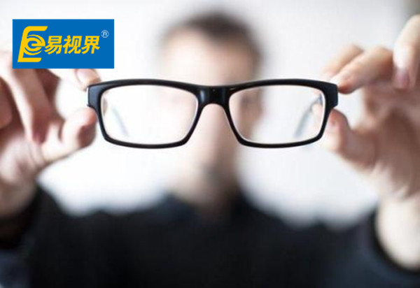 易視界 正常眼、近視眼、遠(yuǎn)視眼的區(qū)別