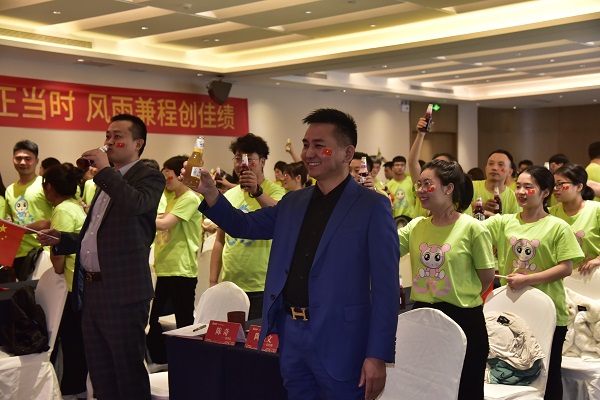 易視界2022年9月嘉獎(jiǎng)會暨10月啟動(dòng)大會圓滿收官